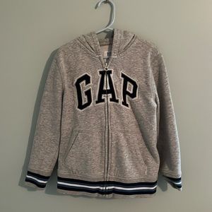 GAP logo zipping hoodie - light gray w/navy logo - boys size S